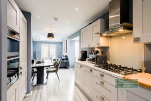 Photo 32- click for photo gallery